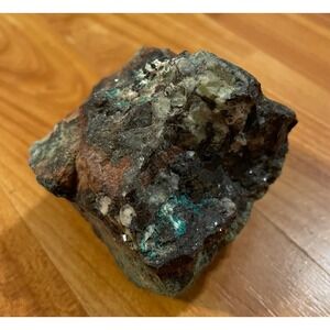 Raw Malachite‎ Rock